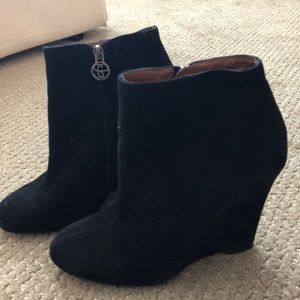 Sam Edelman black booties